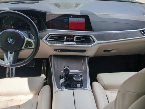 Used 2021 BMW X7 xDrive40i w/ M Sport Package image 13