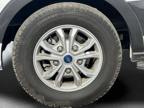 Certified 2021 Ford Transit 350 XLT RWD image 24