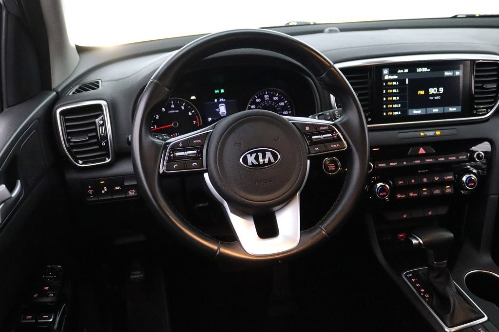 Used 2021 Kia Sportage EX AWD/4WD image 13