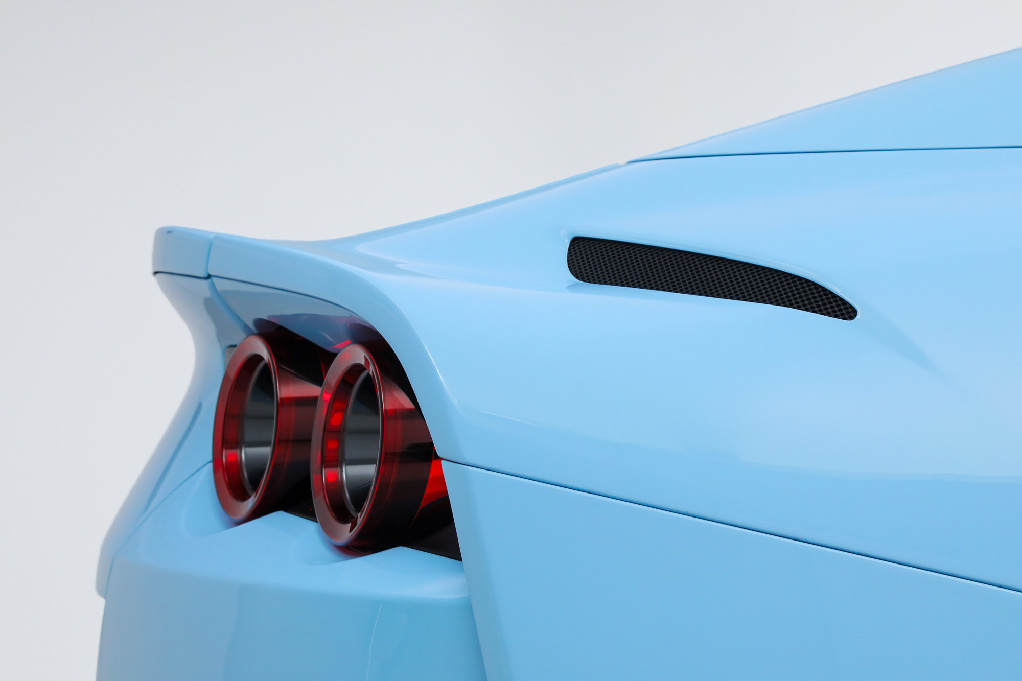 Certified 2023 Ferrari 812 GTS RWD image 22