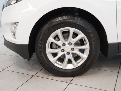 Used 2018 Chevrolet Equinox LS w/ LPO, Blackout Package FWD image 19