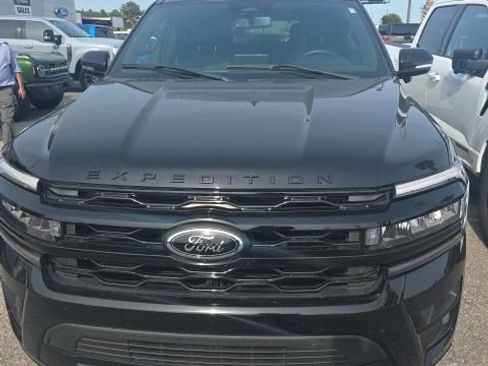 Used 2023 Ford Expedition Limited RWD image 7