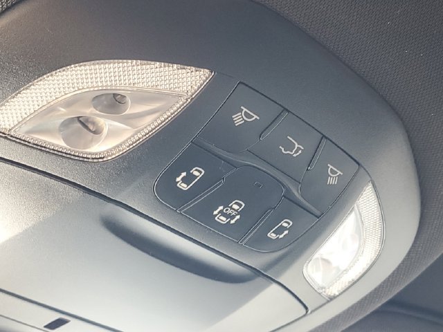 Used 2025 Chrysler Pacifica Select FWD image 23