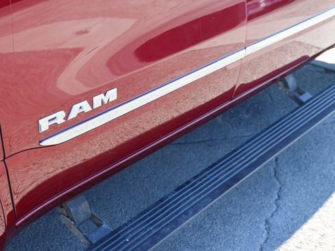 Used 2019 RAM 1500 Limited image 9