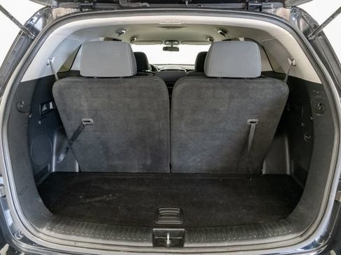 Used 2019 Kia Sorento L FWD image 33
