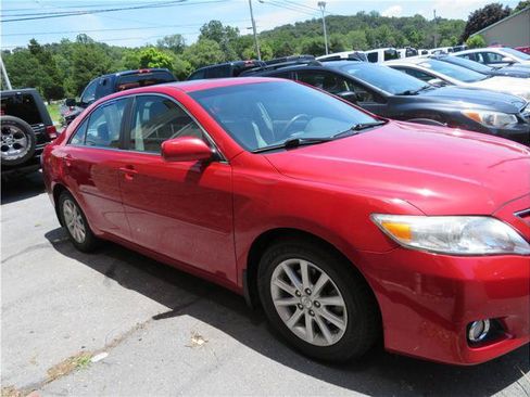 Used 2011 Toyota Camry XLE w/ XLE Extra-Value Pkg #2 FWD image 15