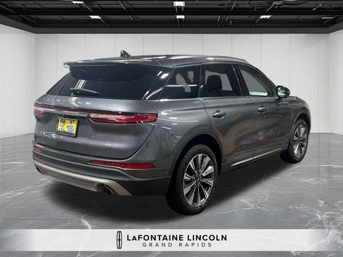 Certified 2022 Lincoln Corsair Reserve w/ Equipment Group 201A AWD/4WD image 5
