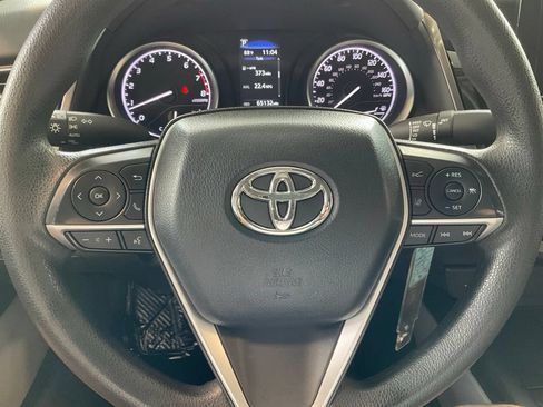 Used 2024 Toyota Camry LE FWD image 10