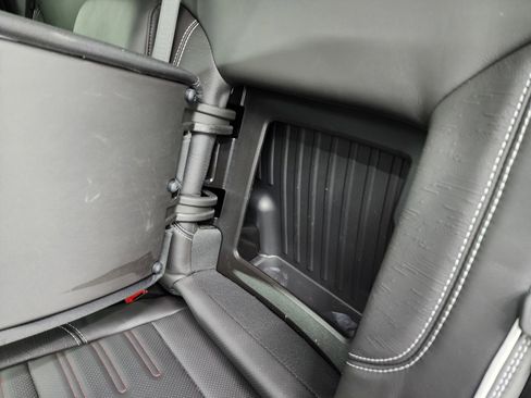 Used 2024 GMC Sierra 1500 AT4X image 44