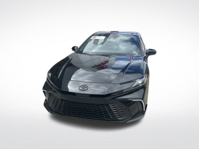 Used 2026 Toyota Camry SE w/ Convenience Package FWD image 2