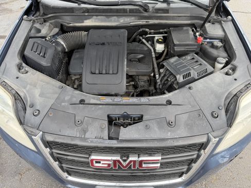 Used 2011 GMC Terrain SLE FWD image 36