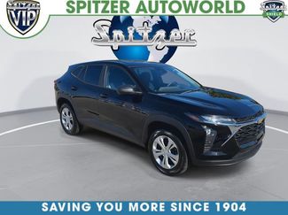 Used 2024 Chevrolet Trax LS FWD video 2
