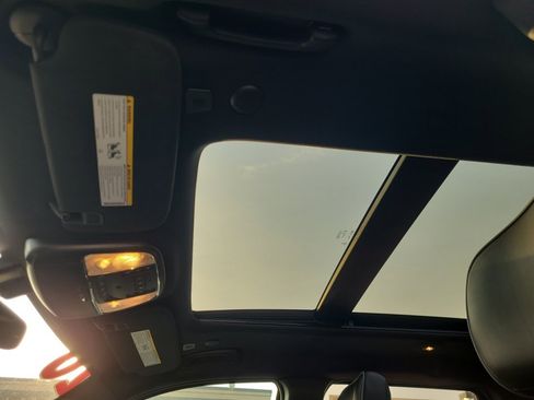 Used 2020 Jeep Grand Cherokee Overland image 23