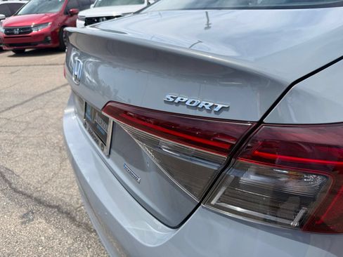 Certified 2025 Honda Civic FWD Hybrid Sedan image 6