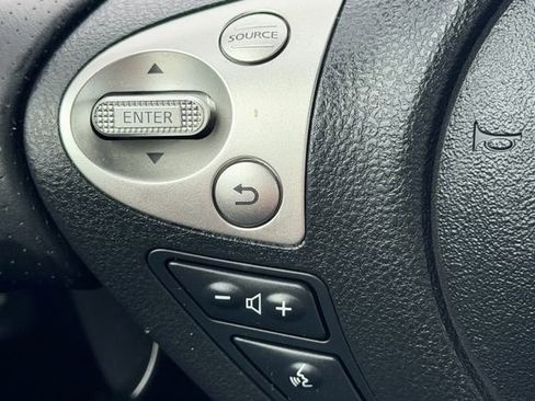 Used 2009 Nissan 370Z Touring w/ Sport Pkg RWD image 25