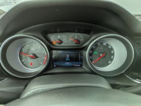 Used 2018 Buick Regal Preferred w/ Driver Confidence Package #1 image 4