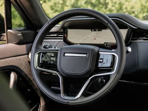 New 2026 Land Rover Range Rover Sport SE AWD/4WD image 18