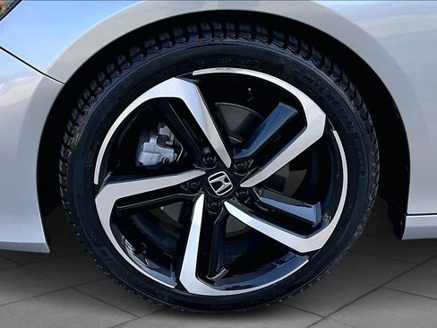 Used 2022 Honda Accord Sport Special Edition image 11