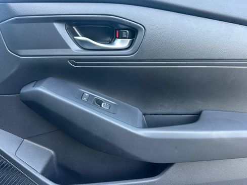 Used 2025 Honda Accord LX image 19