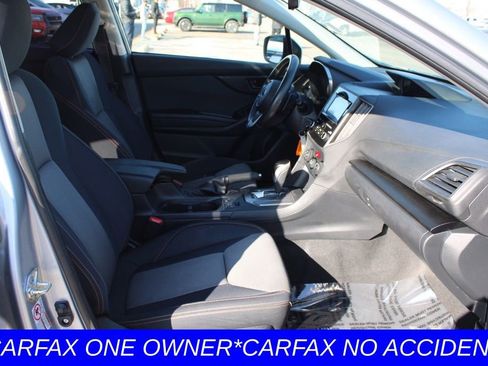 Used 2019 Subaru Crosstrek 2.0i Premium image 19