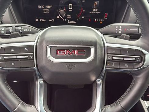 Used 2025 GMC Terrain Elevation AWD/4WD image 16