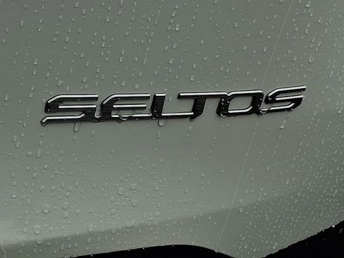 New 2026 Kia Seltos S AWD/4WD image 5
