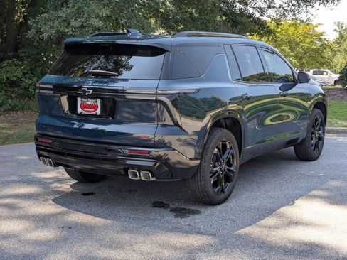 New 2027 Chevrolet Traverse RS FWD image 5