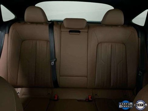 Used 2024 Audi Q8 e-tron Premium image 76