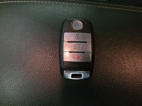 Used 2019 Kia Sportage EX image 32