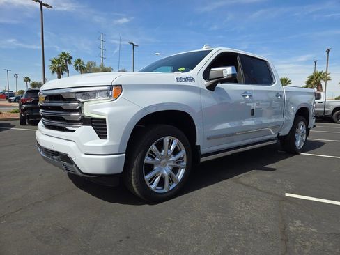 New 2026 Chevrolet Silverado 1500 High Country AWD/4WD image 2