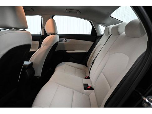 Used 2023 Kia Forte LXS FWD image 25