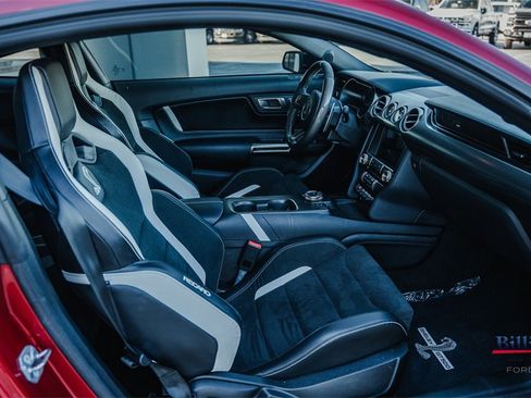 Certified 2022 Ford Mustang Shelby GT500 w/ Technology Package image 11