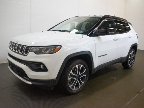 Used 2023 Jeep Compass Limited AWD/4WD image 8