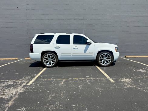Used 2010 Chevrolet Tahoe LT AWD/4WD image 10