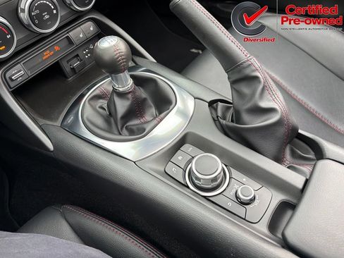 Used 2017 MAZDA MX-5 Miata RF Grand Touring RWD image 49