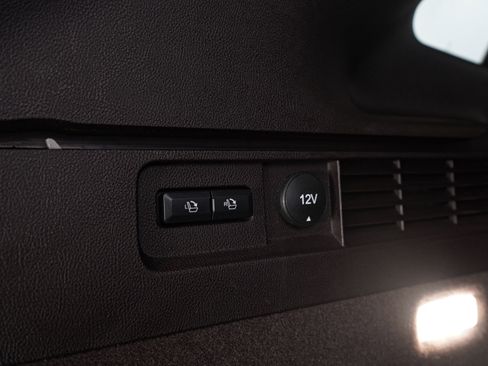 Used 2019 Lincoln Nautilus Black Label image 11