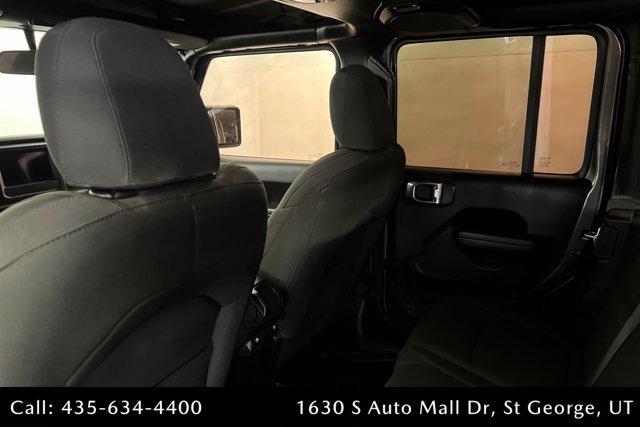 Used 2018 Jeep Wrangler Unlimited Sport S AWD/4WD image 19