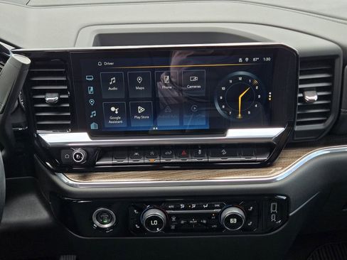 Used 2024 Chevrolet Silverado 1500 RST w/ Z71 Off-Road Package image 21