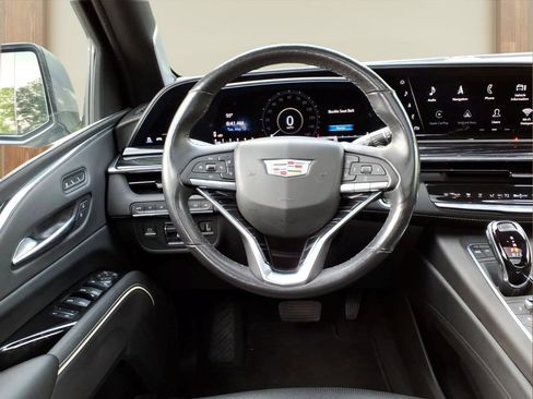 Certified 2021 Cadillac Escalade Sport w/ Driver Assist Tech Package AWD/4WD image 23