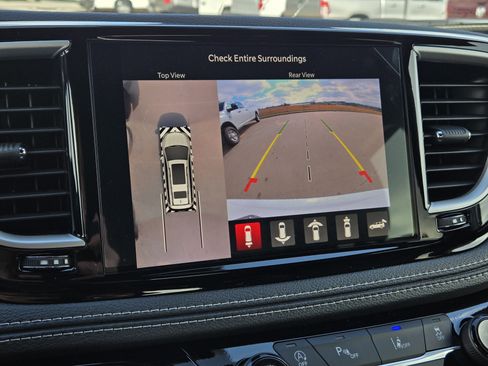 New 2026 Chrysler Pacifica Select w/ S Appearance Package image 10