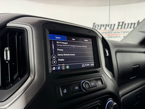 Used 2025 Chevrolet Silverado 1500 Custom Trail Boss AWD/4WD image 22