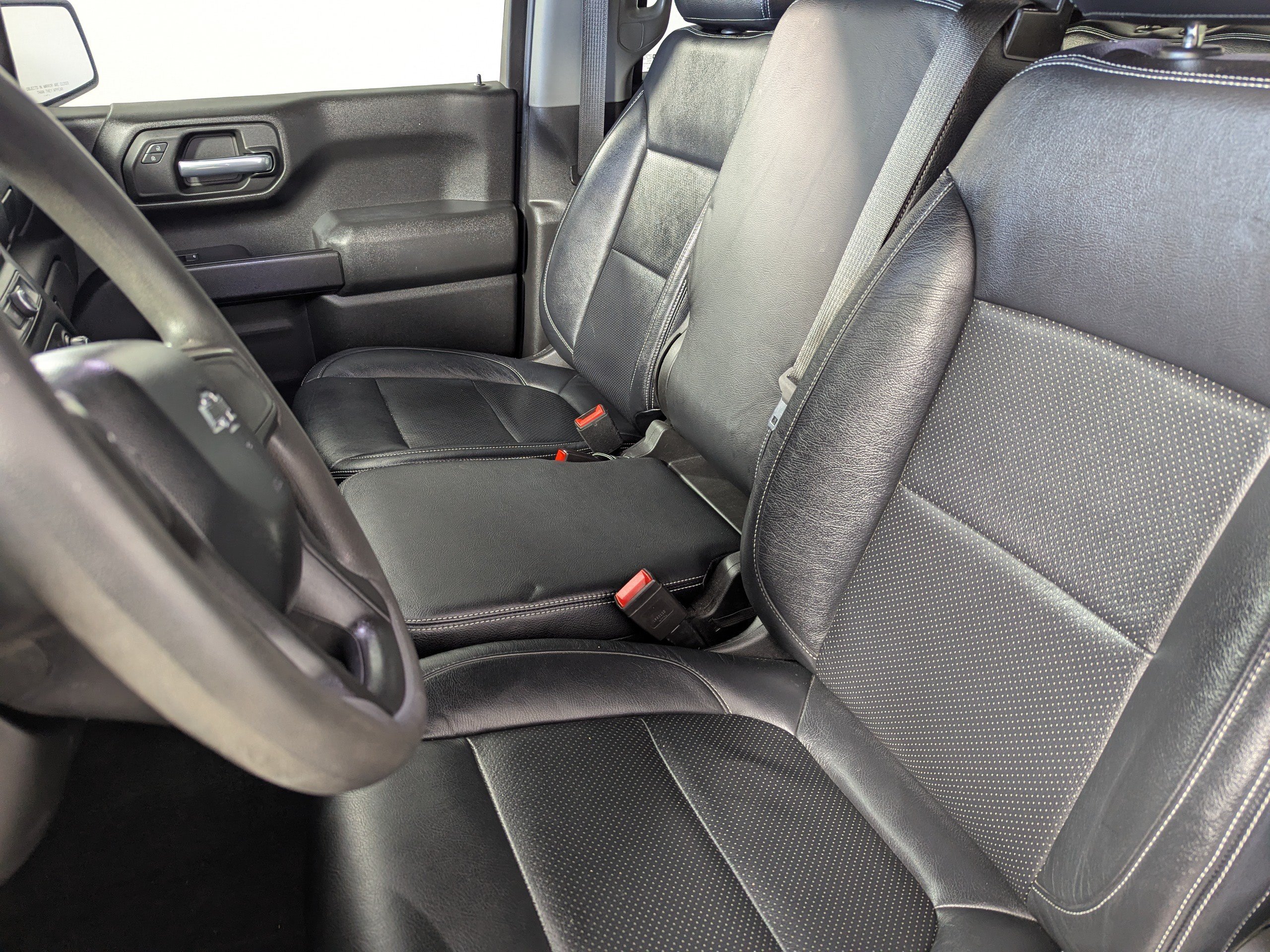 Used 2021 Chevrolet Silverado 1500 Custom Trail Boss AWD/4WD image 19
