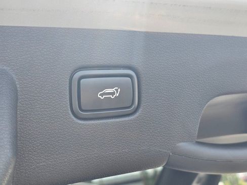 Used 2024 Kia Sportage X-Line w/ X-Line Premium Package AWD/4WD image 19