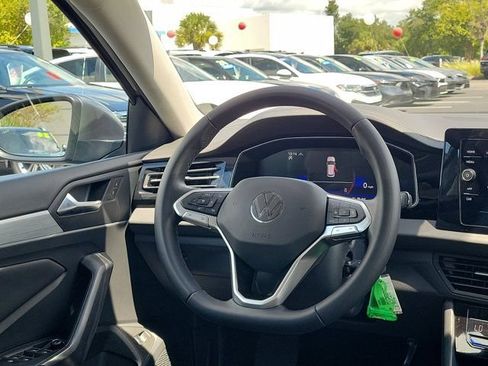 Certified 2025 Volkswagen Jetta S FWD image 3