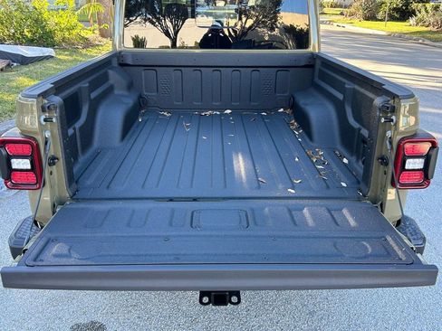 New 2026 Jeep Gladiator Mojave image 32