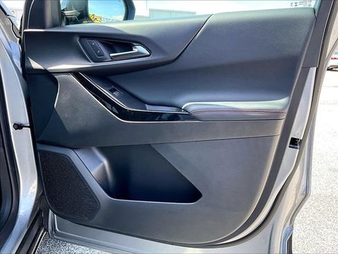 New 2027 Chevrolet Equinox RS w/ Convenience Package III FWD image 30