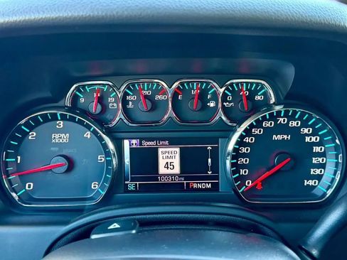 Used 2015 Chevrolet Tahoe LTZ AWD/4WD image 23