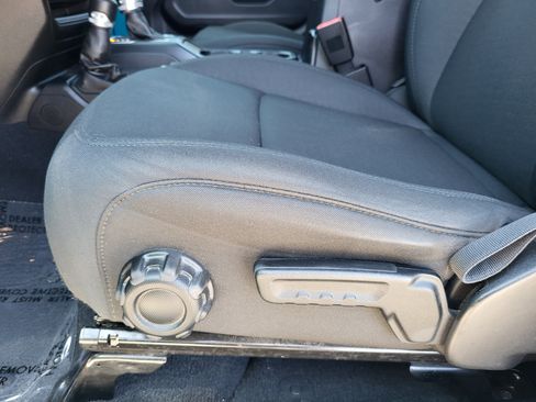 Used 2020 Jeep Wrangler Unlimited Sport S AWD/4WD image 25