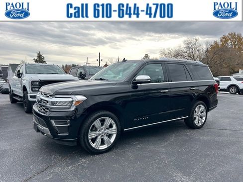 Used 2022 Ford Expedition Platinum image 1