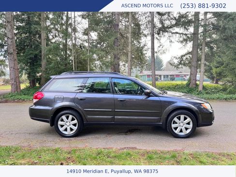 Used 2008 Subaru Outback 2.5i Limited L.L. Bean image 5